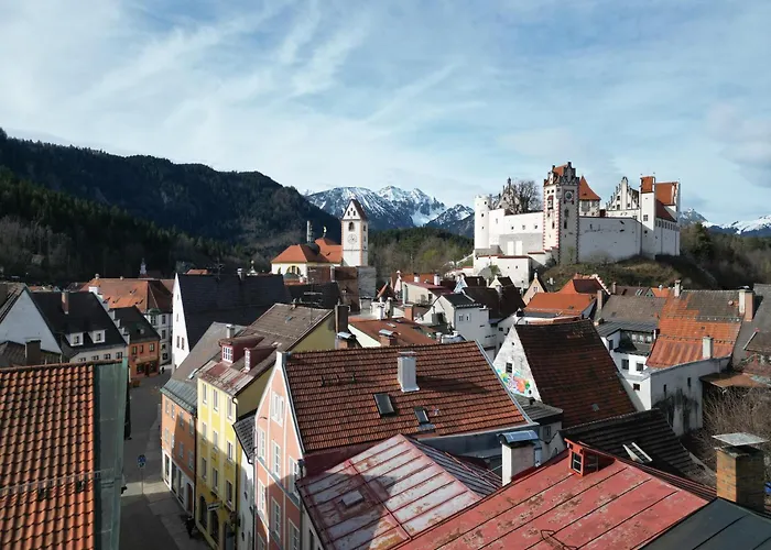 Urban Vista I Central I Kueche I Bergblick